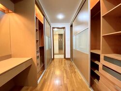 Lornie Road (D11), Terrace #468481081